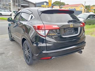 2018 Honda Vezel - Thumbnail