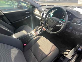 2015 Toyota Camry - Thumbnail