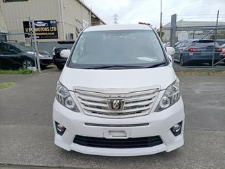 2014 Toyota Alphard - Thumbnail