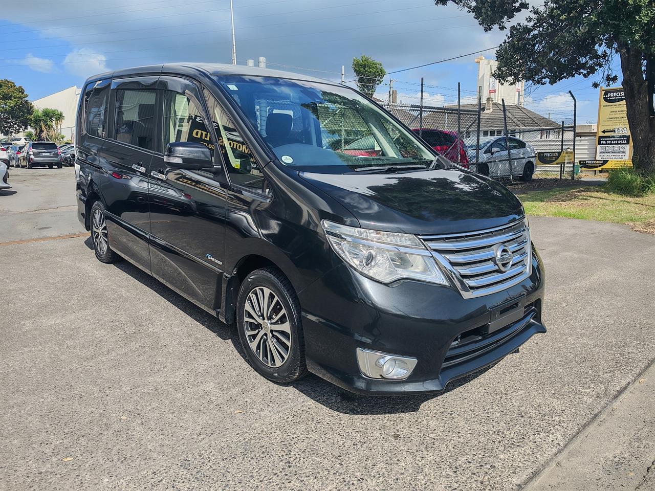 2014 Nissan Serena