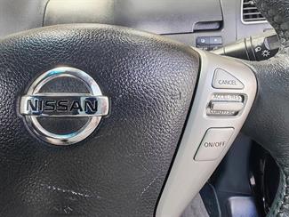 2014 Nissan Serena - Thumbnail