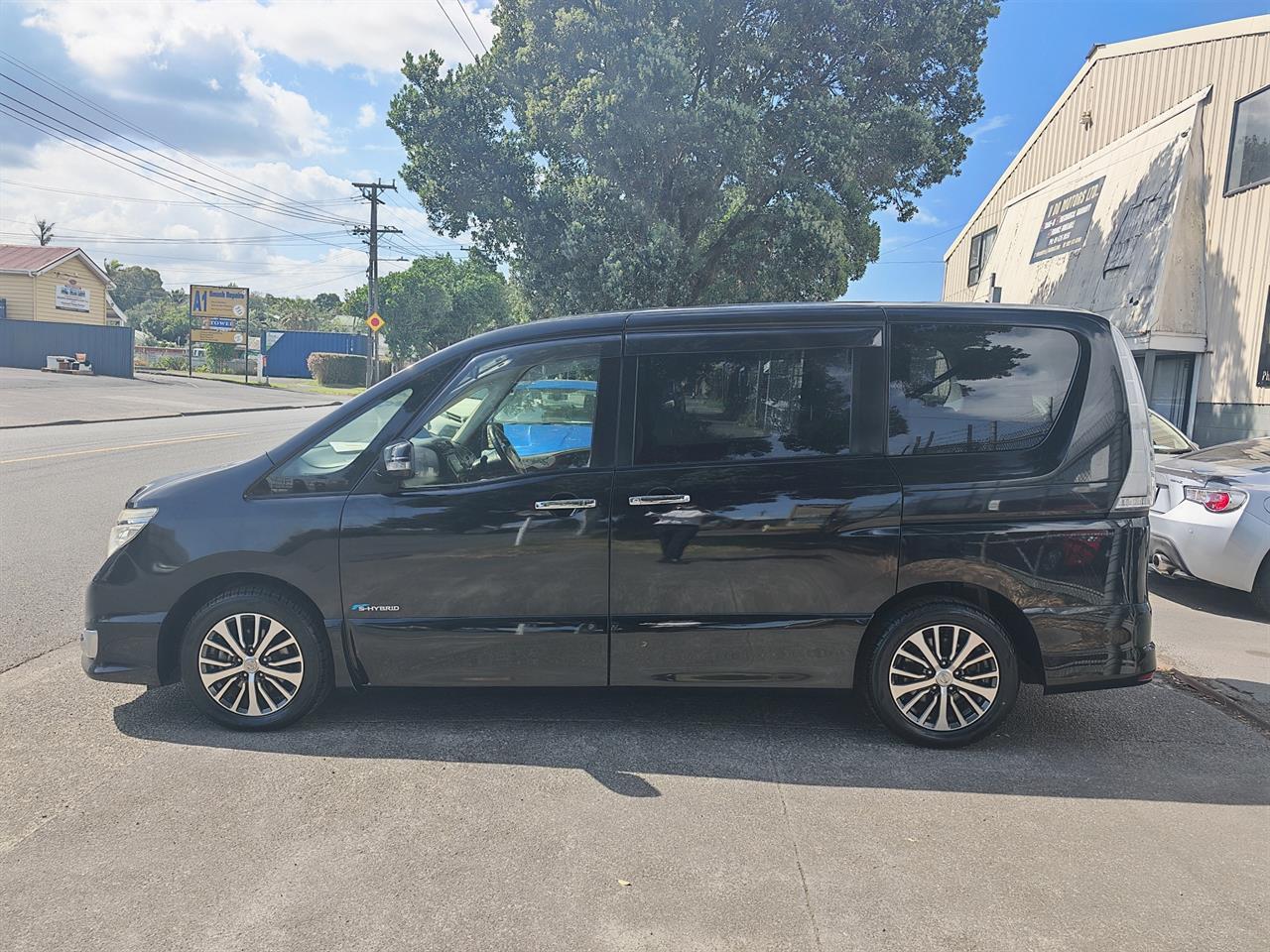 2014 Nissan Serena