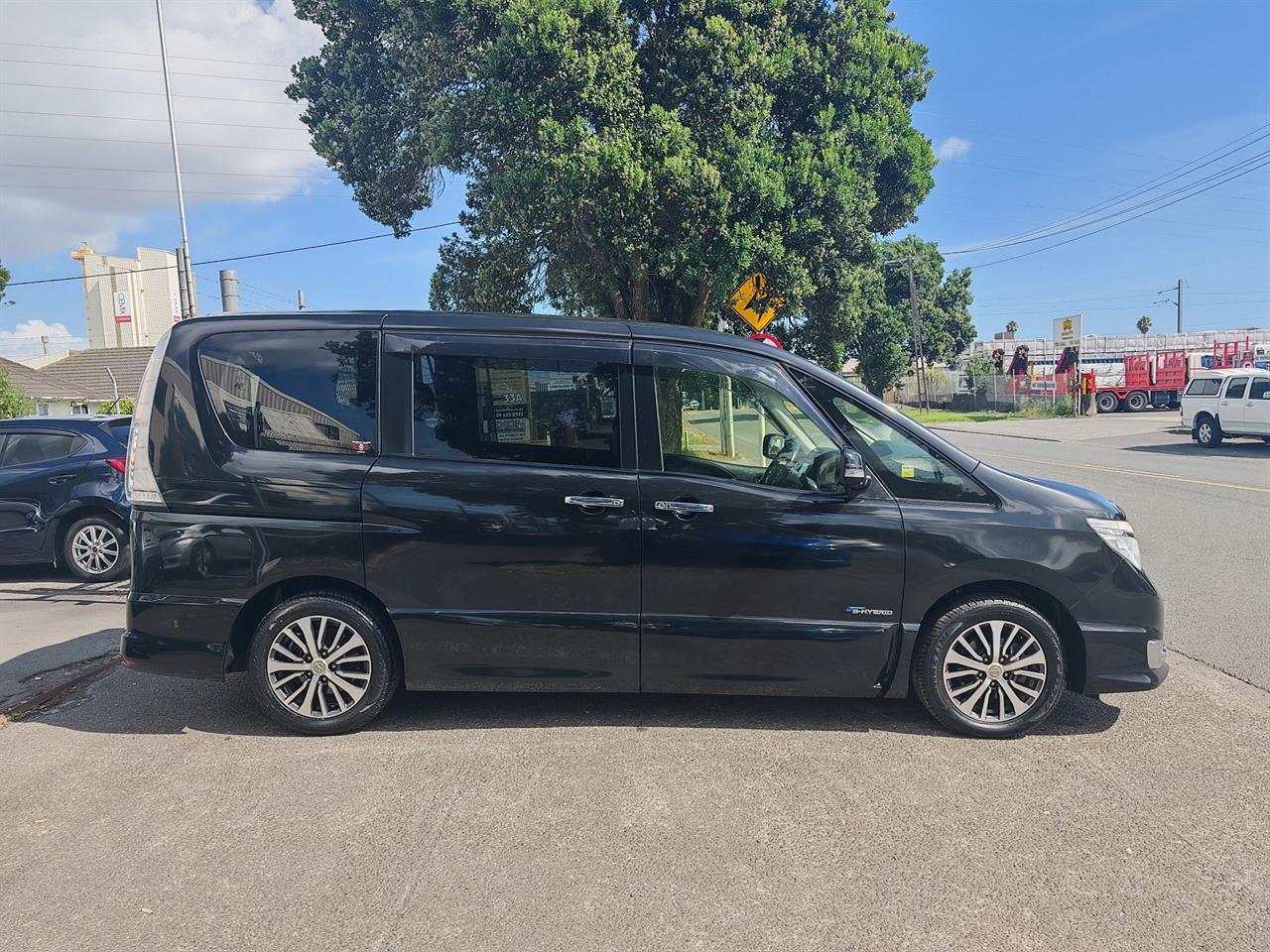 2014 Nissan Serena