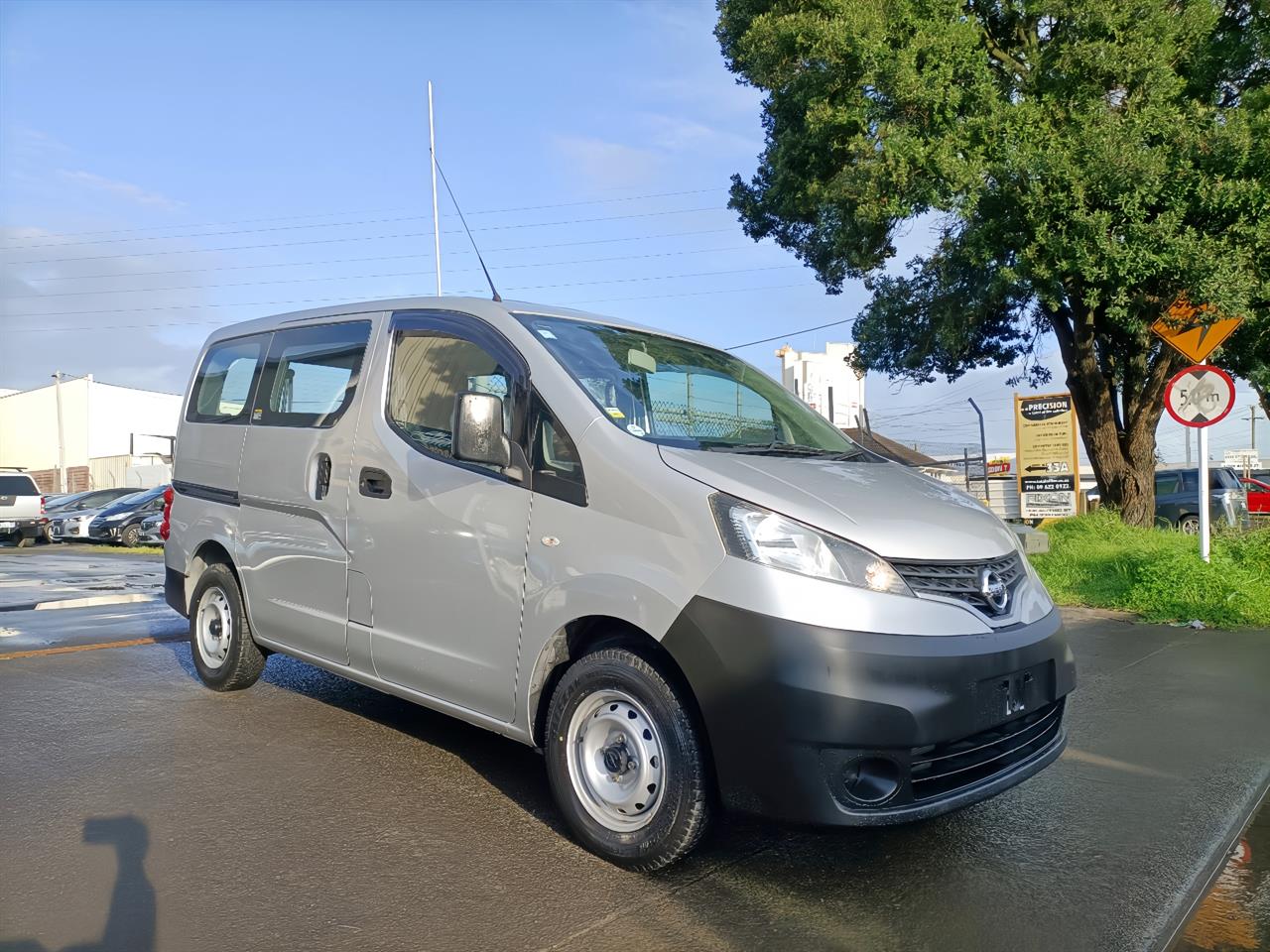 2019 Nissan NV200