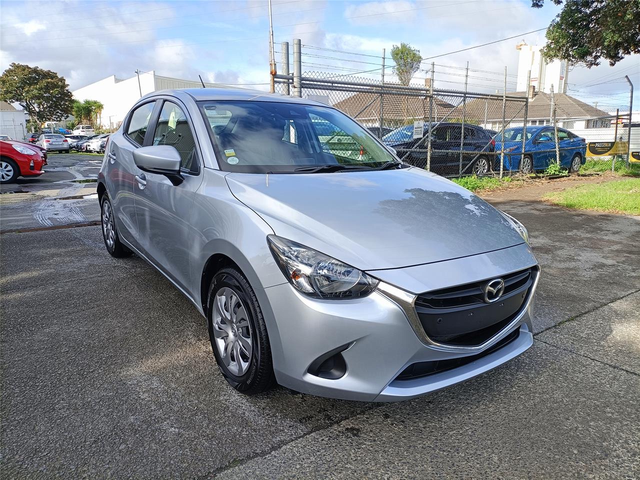 2019 Mazda Demio